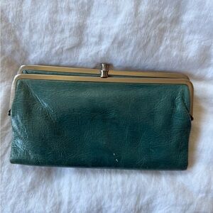 HOBO Lauren Leather Clutch-wallet